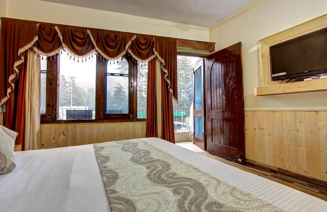 Hotel Highway Inn-1