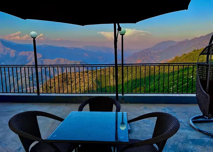 Himalayan River Mountain View 2 Bedrooms Cottage, Manali