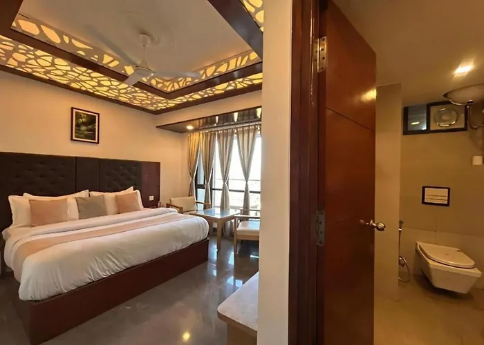 Hotel Hollywood Vibes #Riverview #Premium Rooms #Prime Location #Most Awarded #Parking #Top Rated #Open Terrace #Lawn #Best Selling Hotel In Manali